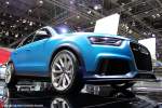 Audi RS Q3 concept Showcar - Conceptcar, Gelndewagen, SUV mit 5 Tren - technische Daten (lt. Audi): 5-Zylinder-Reihen-Ottomotor mit Benzindirekteinspritzung, Abgasturbolader mit Ladeluftkhlung, 4 Ventile pro Zylinder, zwei obenliegende Nockenwellen, Motormanagement: vollelektronisch mit E-Gas, Direkteinspritzung, adaptive Lambda-Regelung, Kennfeldzndung mit ruhender Hochspannungsverteilung, zylinderselektive, adaptive Klopfregelung, geregelte lpumpe, Hubraum: 2.480 cm, Leistung: 360 PS, permanenter Allradantrieb quattro, 7-Gang-Getriebe S tronic, Felgen: 8,5 J x 20 glanzpoliert und sandgetrahlt, Bereifung: 255 / 30 R 20, 25 mm geringere Bodenfreiheit als die Q3-Serie, 0-100 km/h in 5,2 Sekunden, Vmax. 265 km/h - fotografiert am 06.06.2012 zur Automobil International (AMI) in den Messehallen Leipzig - Copyright @ Ralf Christian Kunkel 

