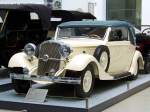 Rhr 8 Typ F Cabriolet mit der Karosserie von Glser/Dresden - Baujahr 1933, Hersteller: Neue Rhr AG, Ober-Ramstadt in Hessen, Deutschland - Zirka 3.500 Rhr-Automobile wurden zwischen 1927 und 1935