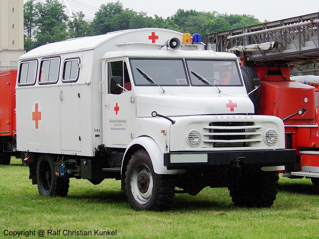 Hanomag AL 23 KTW Krankentransportwagen DRK Deutsches Rotes Kreuz - BJ 1967 - fotografiert am 12.06.2010 in Leipzig/ Jahnallee zur Interschutz 2010 - Copyright @ Ralf Christian Kunkel 

