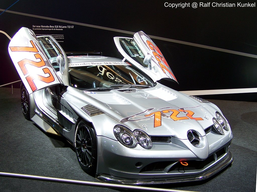 Mercedes-Benz SLR McLaren 722 GT (Baureihe 199) - techn. Daten: 500 kW (680 PS); Drehmoment 830 Nm; 0–100 km/h in 3,0 Sekunden; Vmax 337 km/h; Gewicht 1.390 kg; Leistungsgewicht 2,0 kg/PS - fotografiert zur AMI Leipzig am 11.04.2008 - Copyright @ Ralf Christian Kunkel 