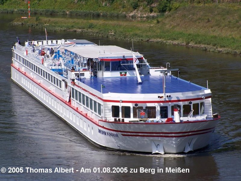 Name:  THEODOR FONTANE  (Katalogname:  VIKING FONTANE ) / Baujahr: 1991 / Bauwerft: De Biesbosch in Dordrecht (Niederlande) / Flagge: Deutschland / L�nge: 94,80 m / Breite: 11,00 m / Tiefgang: 1,00 m / 128 Passagiere / Antrieb: 3 x MWM-Deutz auf drei Schottel-Pump-Jet (SPJ) mit je 400 kW (544 PS) / Eigner~Betreiber: Viking River Cruisse in K�ln (ex KD Deutsche Flusskreuzfahrten GmbH in K�ln bis 2001 , Elbe-Kreuzfahrten GMBH in Dresden bis 1997 , Scheepswerf De Biesbosch in Dordrecht bis 1991) / Heimathafen: Oberwesel / Fahrtgebiet: Elbe (zeitweise Donau) / Schiffs- oder Registriernummer: 05113670 (ex 2319769) / Bemerkung: 1995 wurde das Schiff mit den Dockschiff  CONDOCK III  nach Rotterdam �berf�hrt, dann fuhr es auf eigenen Kiel zur Donau und wahr dort im Einsatz. Zwischenzeitlich zur�ck zur Elbe lag es im Dezember 2008 in Strasburg und soll da voraussichtlich 2009 aufgelegt werden. Schwesterschiff ist die  CLARA SCHUMANN .