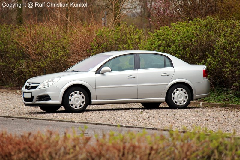 Opel Vectra Limousine 4 Turig Baureihe Vectra C Mit Facelift Bauzeit Mit Facelift 05 08 Fotografiert Am 11 04 12 An Der Ostsee Fotoarchiv Kunkel Startbilder De